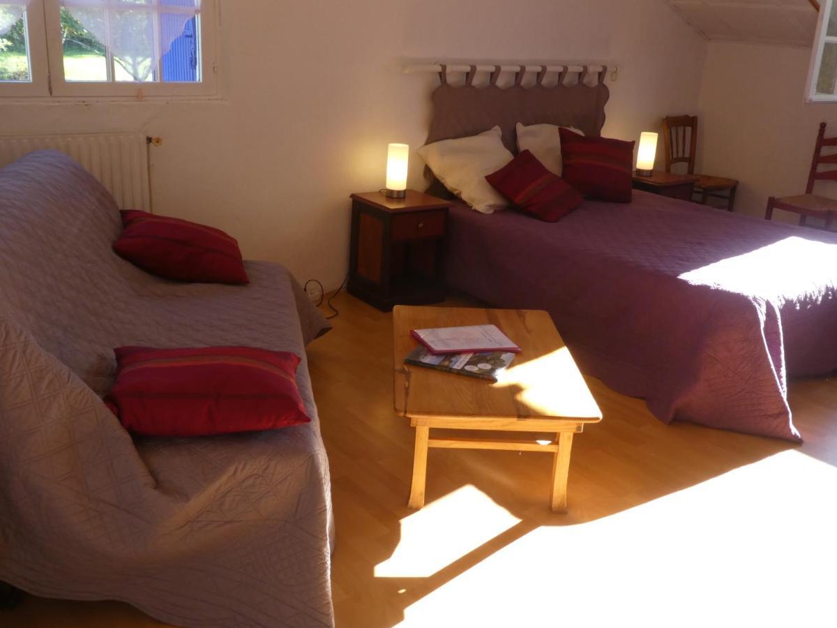 Les Chambres Du Ladoux Sencenac-Puy-de-Fourches Esterno foto