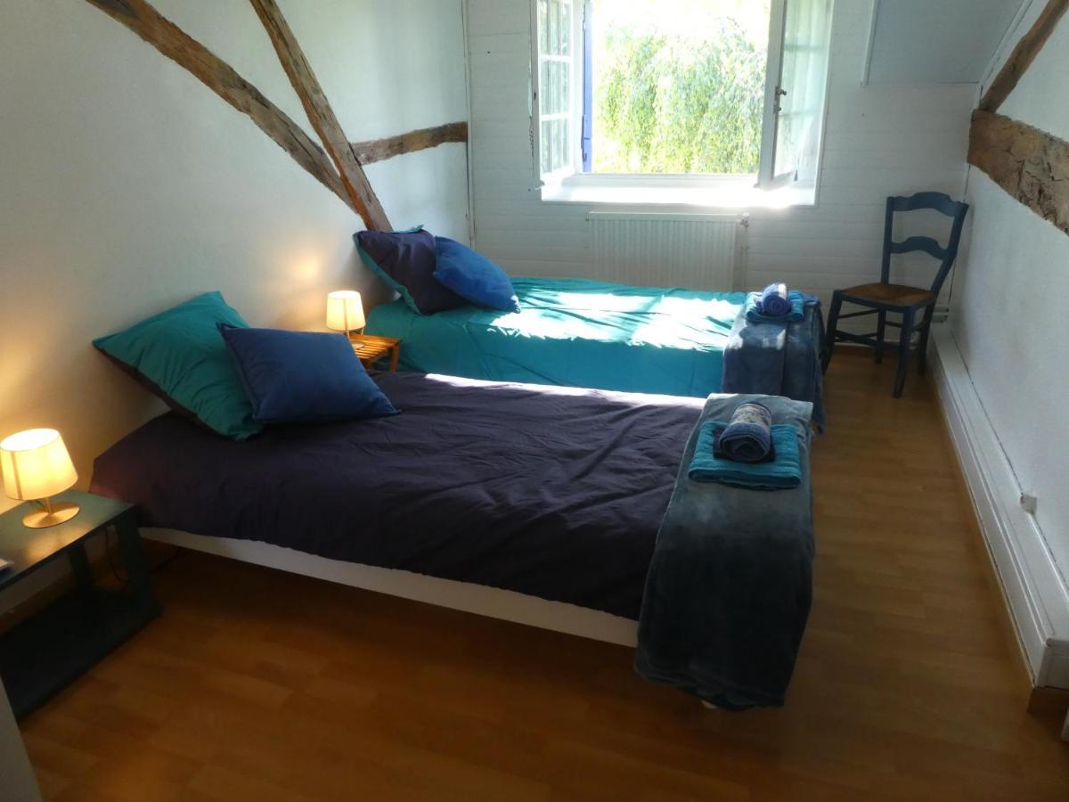 Les Chambres Du Ladoux Sencenac-Puy-de-Fourches Esterno foto
